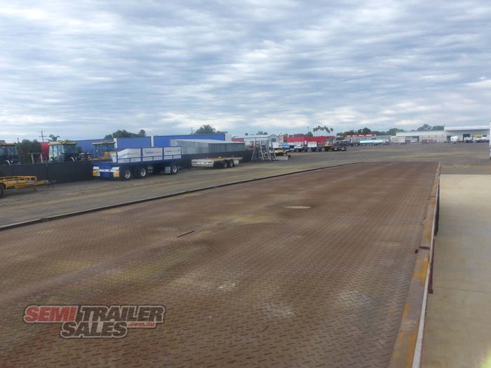 1999 Southern Cross 48FT Flat Top