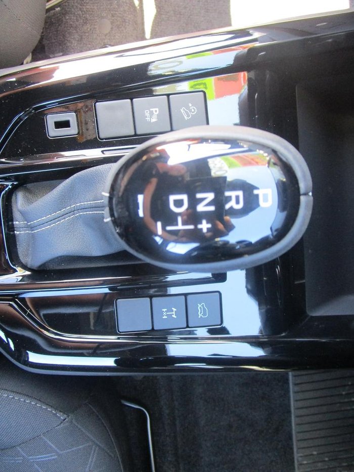 2025 Isuzu D-MAX LS-U