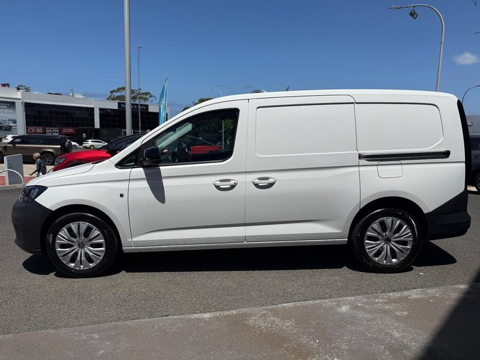2025 Volkswagen Caddy TSI220