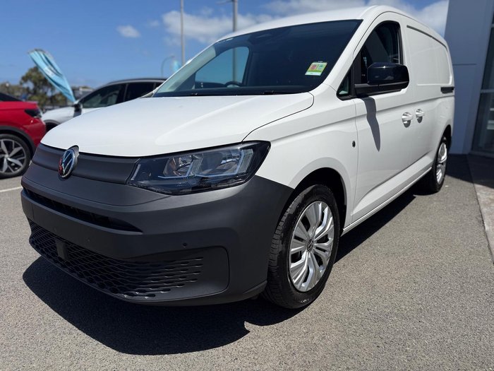 2025 Volkswagen Caddy TSI220