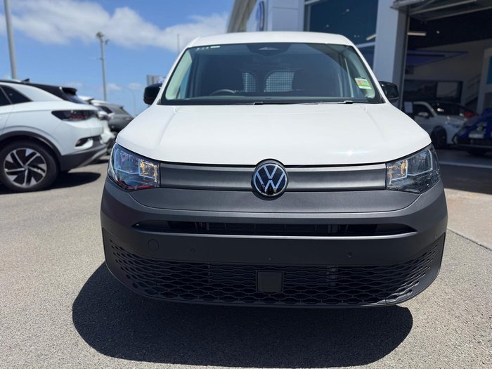 2025 Volkswagen Caddy TSI220