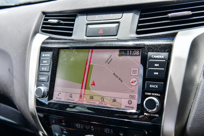 2020 Nissan Navara N-TREK