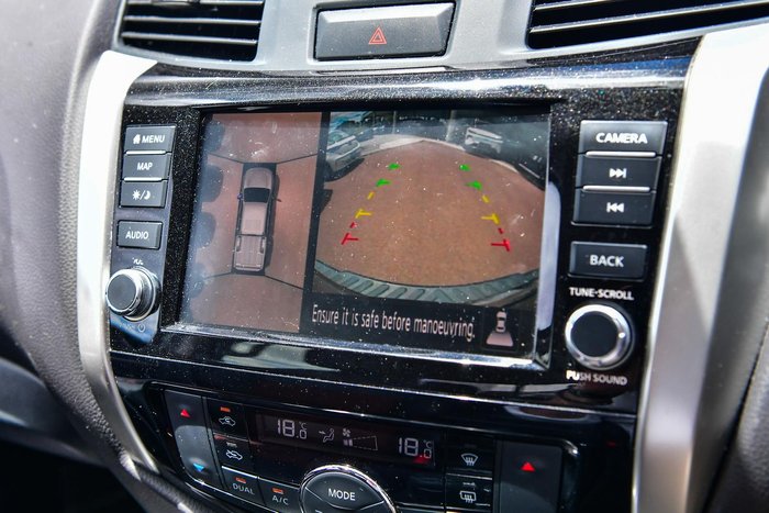 2020 Nissan Navara N-TREK