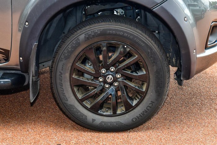 2020 Nissan Navara N-TREK