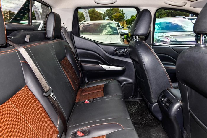 2020 Nissan Navara N-TREK