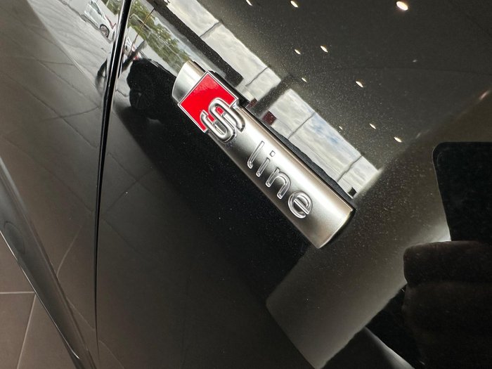 2025 Audi Q5 TFSI 150kW