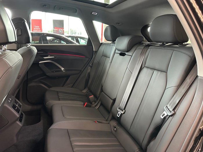 2025 Audi Q5 TFSI 150kW