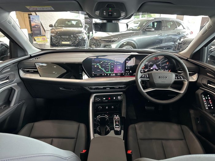 2025 Audi Q5 TFSI 150kW