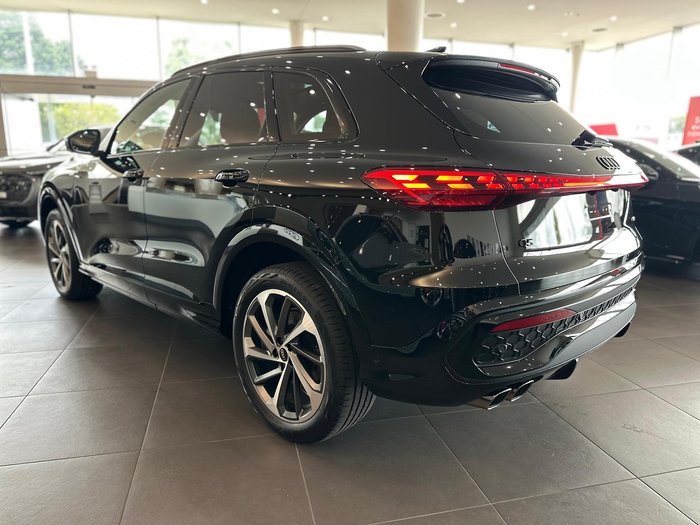 2025 Audi Q5 TFSI 150kW