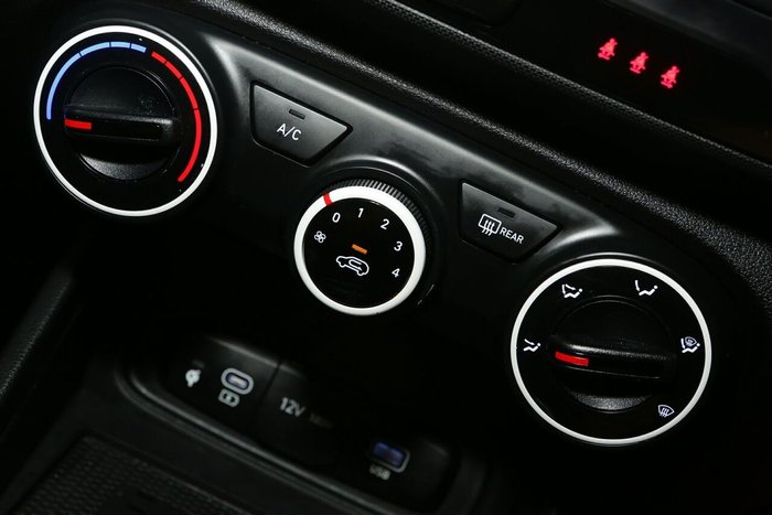 2023 Hyundai Venue Active