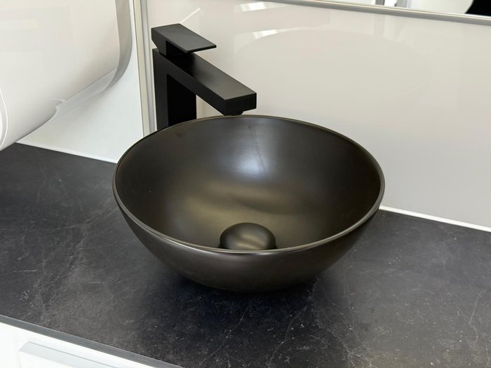 2025 JB Caravans Gatorx 17'10 Rd Lounge