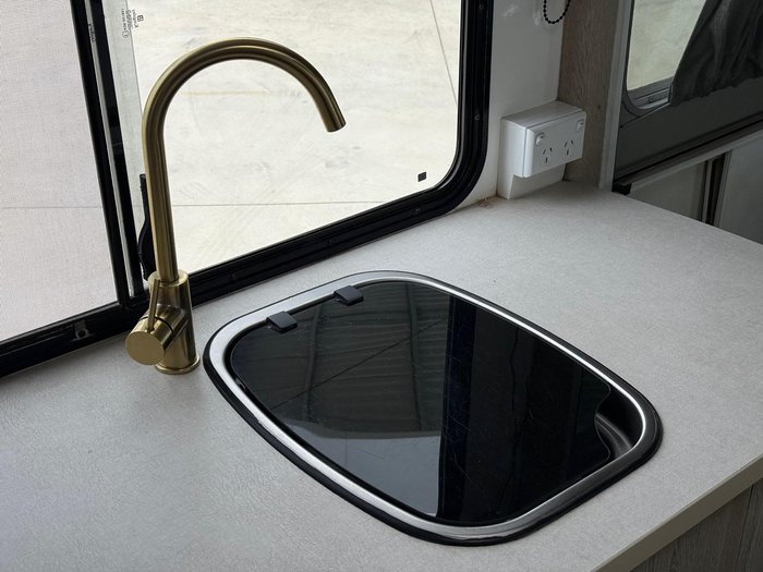 2018 Talvor Euro Deluxe 6 Berth