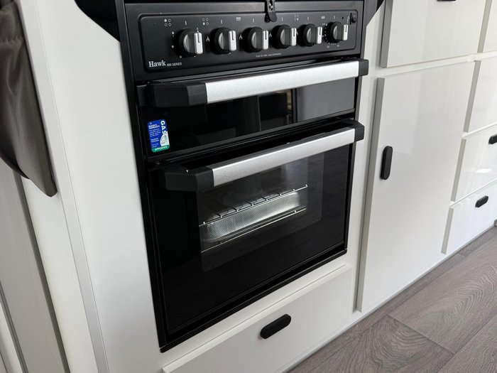 2025 JB Caravans Gatorx 17'10 Rd Lounge