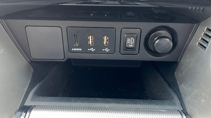 2021 Mitsubishi Pajero Sport GLX