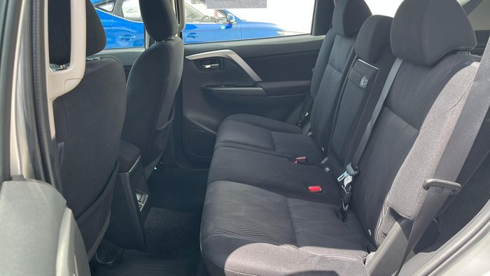 2021 Mitsubishi Pajero Sport GLX