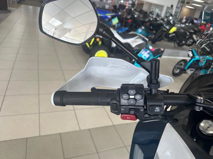 2025 CFMOTO 700MT MT White