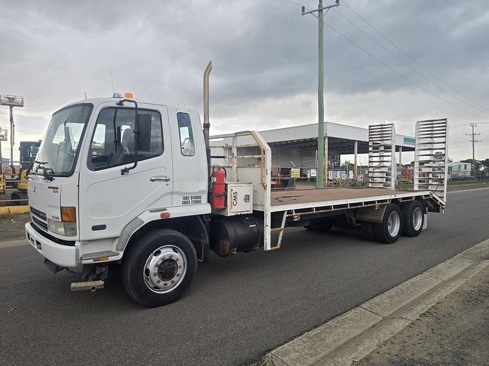 2004 Mitsubishi Beavertail