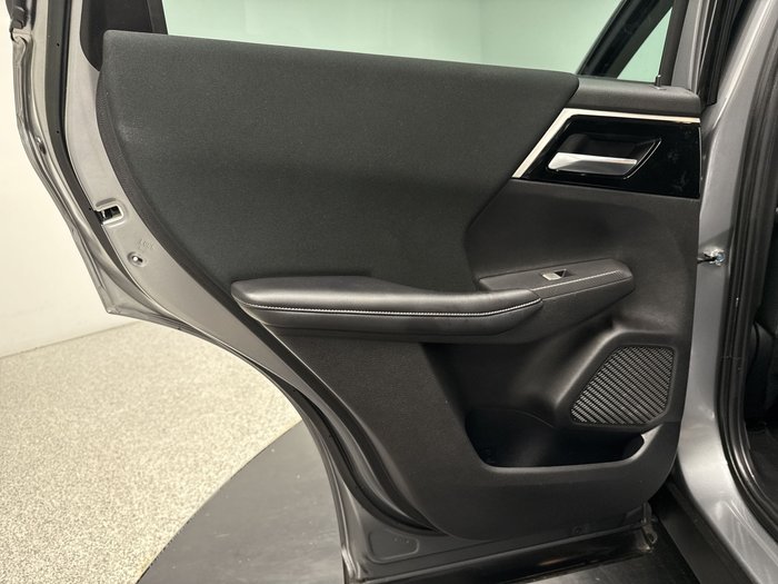 2022 Mitsubishi Outlander LS