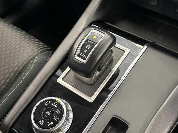 2022 Mitsubishi Outlander LS