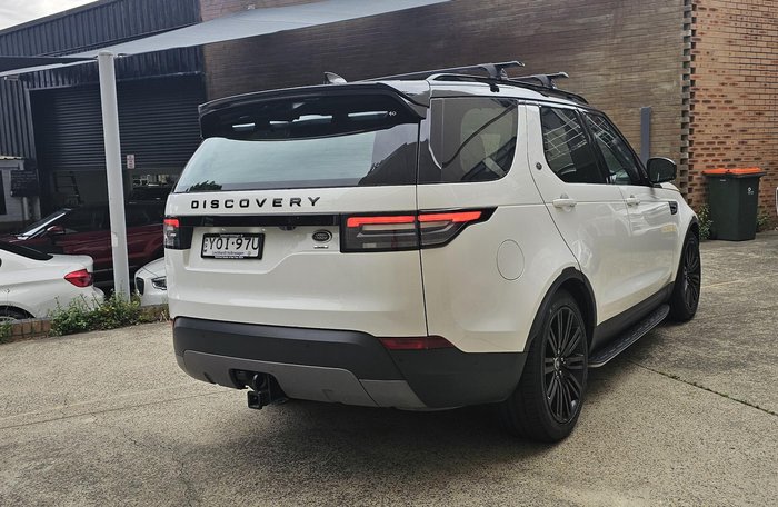2019 Land Rover Discovery SD6 SE Series 5 MY19 4X4 Dual Range Fuji White