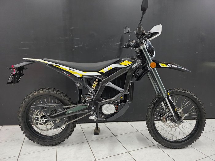 2024 Sur-ron ULTRA BEE R Black