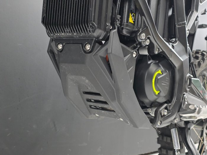 2024 Sur-ron ULTRA BEE R Black