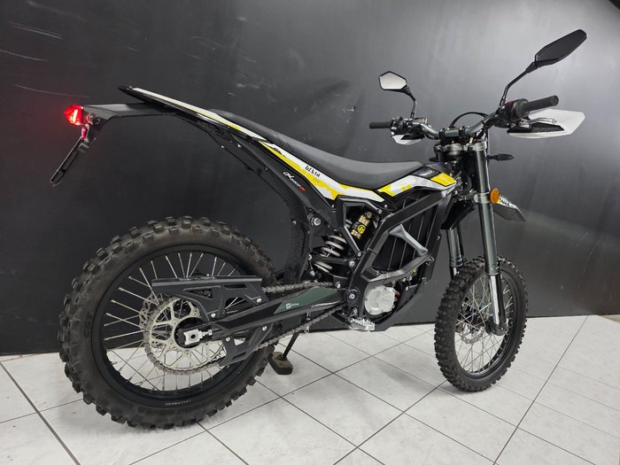 2024 Sur-ron ULTRA BEE R Black