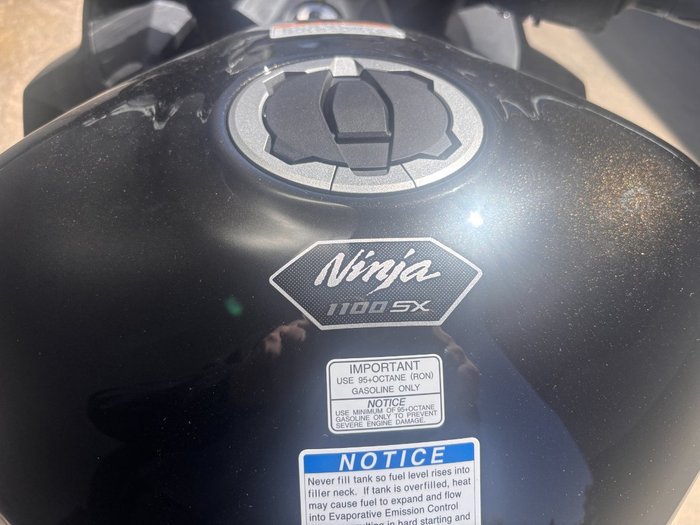 2026 Kawasaki 2026 KAWASAKI 1100CC Ninja 1100SX METALLIC CARBON GRAY