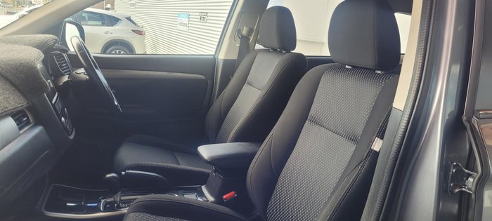 2016 Mitsubishi Outlander LS