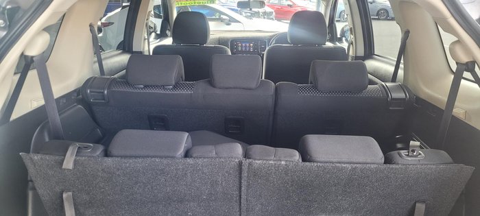 2016 Mitsubishi Outlander LS