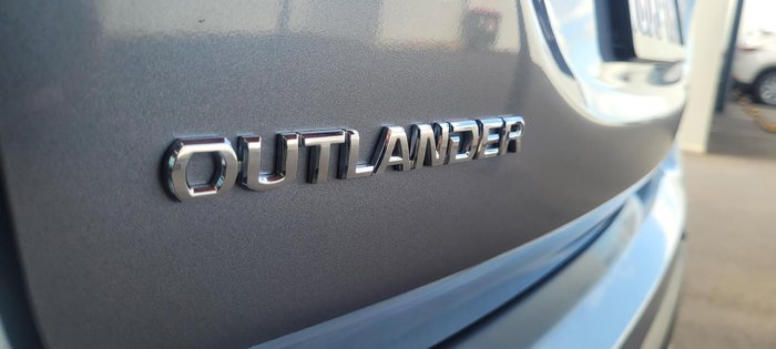 2016 Mitsubishi Outlander LS