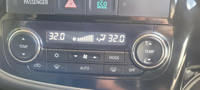 2016 Mitsubishi Outlander LS