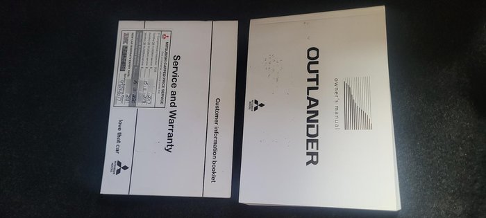 2016 Mitsubishi Outlander LS