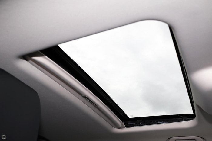 2025 GWM Tank 300 Lux