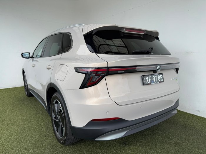 2025 MG MGS5 EV Essence 62