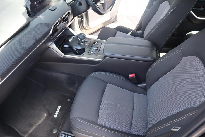 2025 Mazda CX-80 G40e Pure