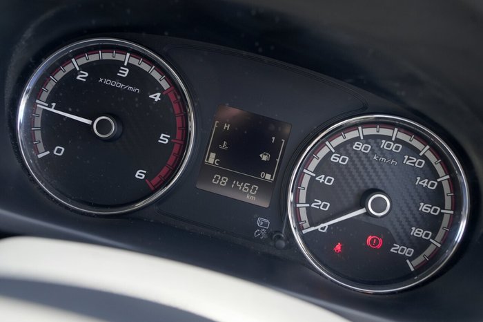 2021 Mitsubishi Triton GLX