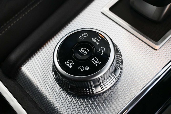 2024 Mitsubishi Outlander Exceed