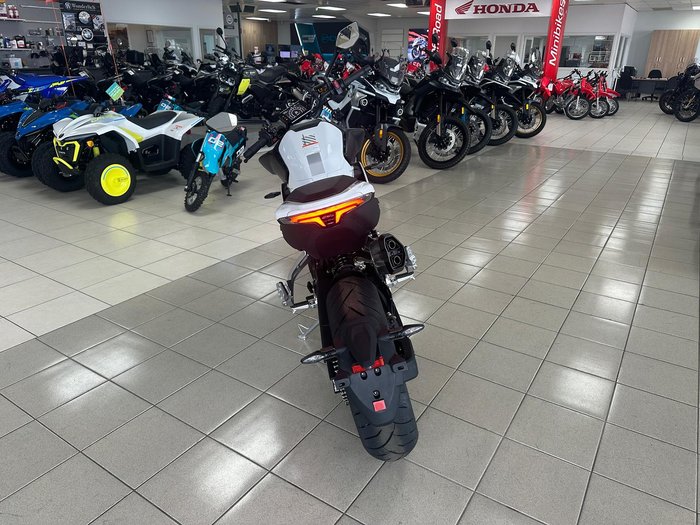2024 CFMOTO 800NK Sport