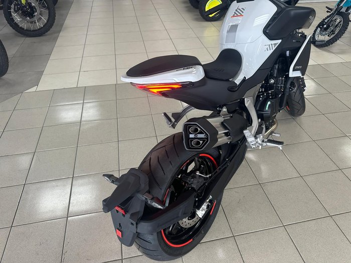 2024 CFMOTO 800NK Sport NK White