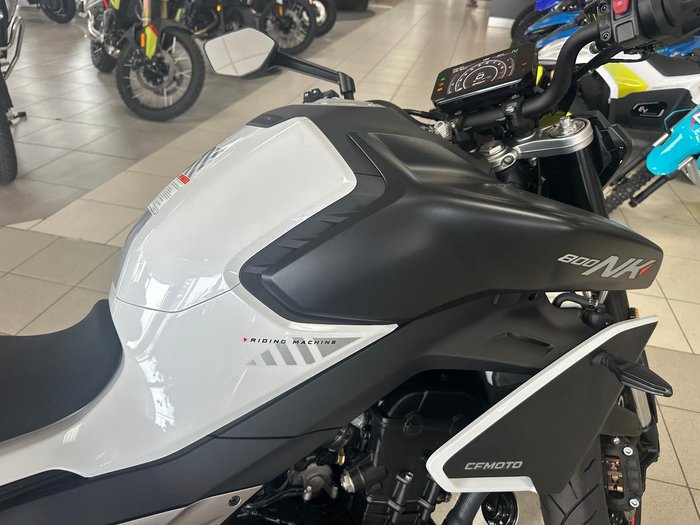 2024 CFMOTO 800NK Sport