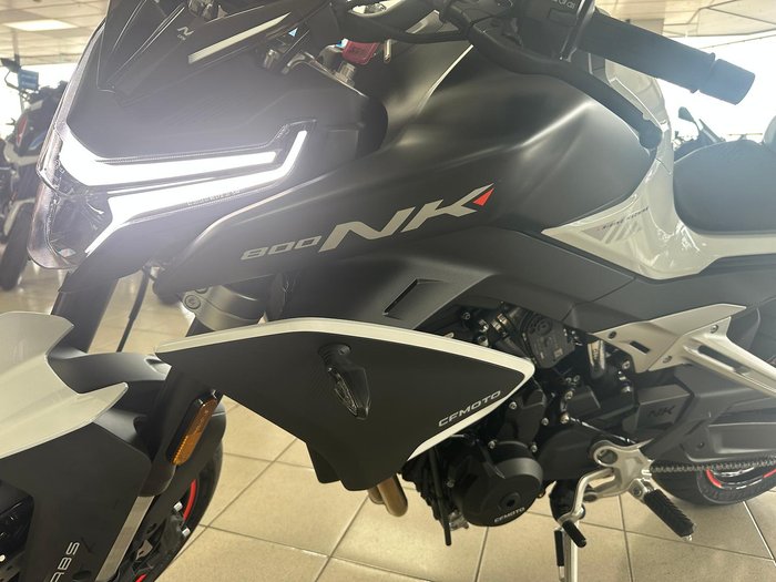 2024 CFMOTO 800NK Sport