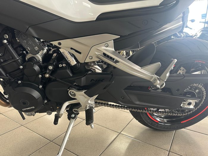 2024 CFMOTO 800NK Sport NK White
