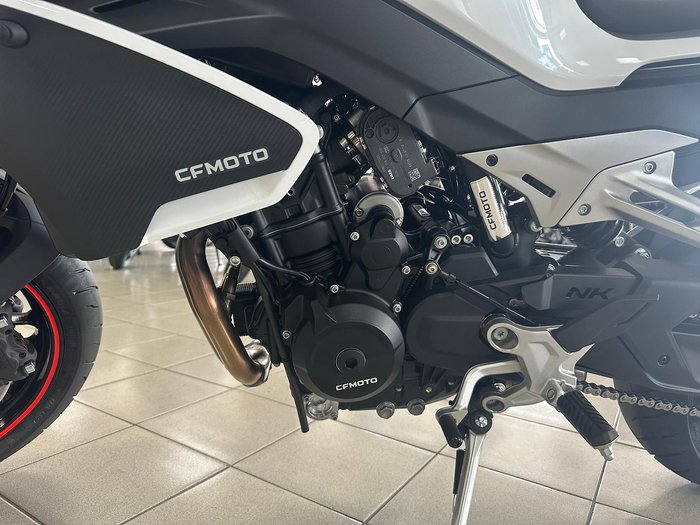 2024 CFMOTO 800NK Sport NK White