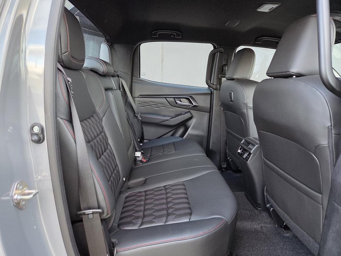 2025 Isuzu D-MAX X-TERRAIN