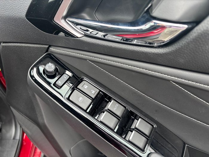 2025 Isuzu MU-X LS-T