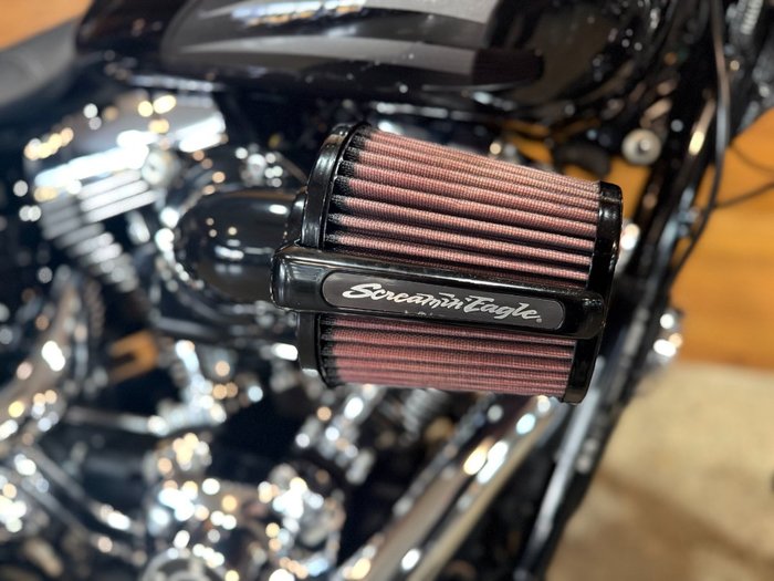 2016 Harley-davidson FXSB SOFTAIL BREAKOUT Black