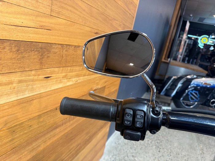 2016 Harley-davidson FXSB SOFTAIL BREAKOUT Black