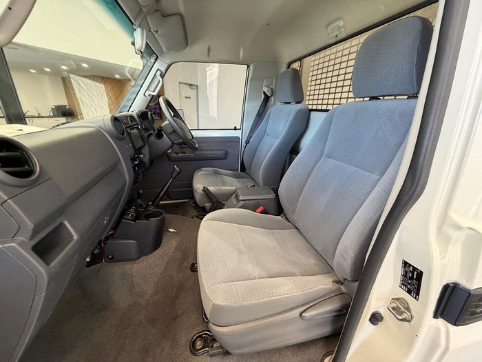 2022 Toyota Landcruiser GXL