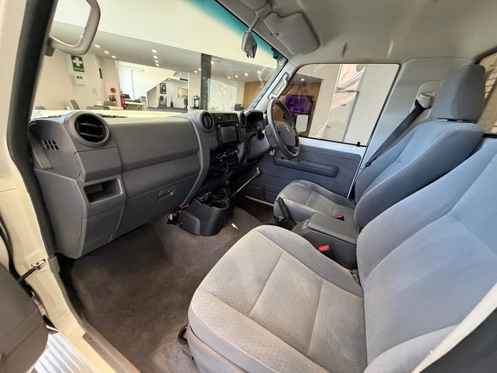 2022 Toyota Landcruiser GXL